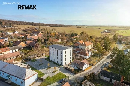 Prodej bytu 2+kk 55 m² Mcely