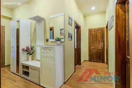Prodej bytu 3+1 94 m² Ouvalova, Slaný