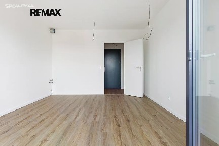 Prodej bytu 1+kk 31 m² Ke Křížku, Kladno - Dubí