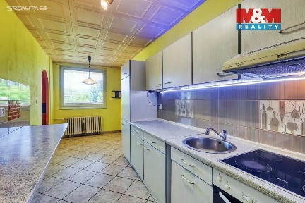 Prodej bytu 4+1 85 m² Dobříšská, Hostomice