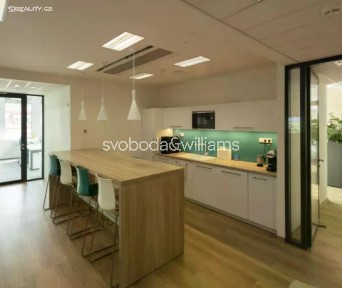 Pronájem kanceláře 536 m² Lomnického, Praha - Nusle