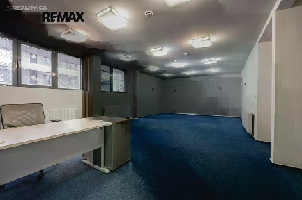 Pronájem obchodního prostoru 125 m² Tusarova, Praha - Holešovice