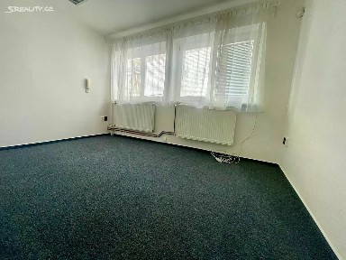 Pronájem kanceláře 117 m² Budějovická, Praha - Michle