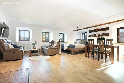 Prodej rodinného domu 180 m², pozemek 559 m² Horní Planá - Pernek