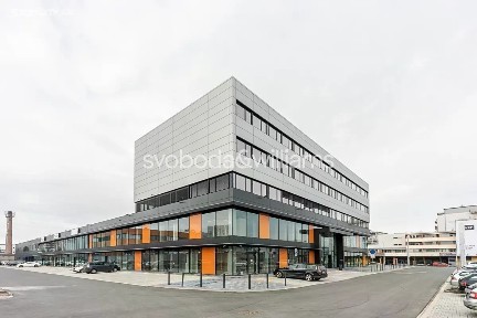 Pronájem kanceláře 199 m²