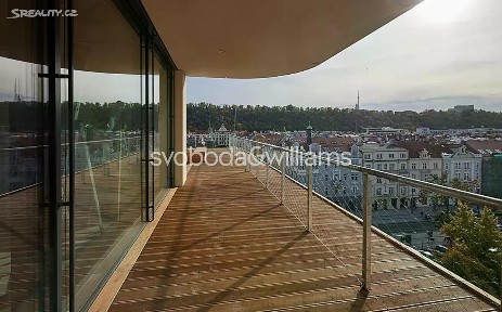 Pronájem kanceláře 1543 m²