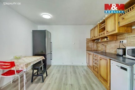 Prodej rodinného domu 205 m², pozemek 708 m² Lnáře