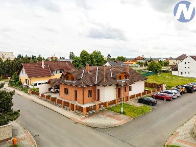 Prodej rodinného domu 277 m², pozemek 678 m² Hálova, Blatná