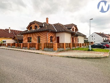 Blatná, Strakonice, Hálova