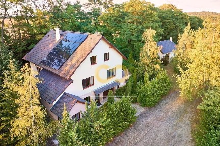 Prodej rodinného domu 288 m², pozemek 12241 m² Dobev - Malé Nepodřice