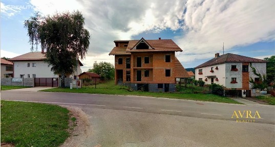 Prodej vícegeneračního domu 390 m², pozemek 968 m² Jankov