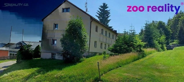 Prodej vícegeneračního domu 462 m², pozemek 1154 m²