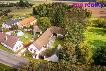 Prodej rodinného domu 234 m², pozemek 2251 m² Sviny