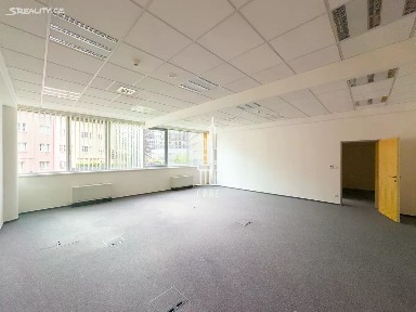 Pronájem kanceláře 235 m² Doudlebská, Praha - Nusle