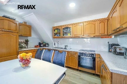 Prodej rodinného domu 180 m², pozemek 190 m²