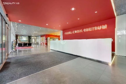Pronájem kanceláře 600 m² Karla Engliše, Praha - Smíchov
