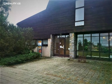 Prodej rodinného domu 686 m², pozemek 2242 m² Černá v Pošumaví