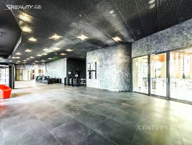Pronájem kanceláře 188 m²