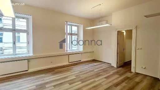 Pronájem kanceláře 156 m² Václavské náměstí, Praha - Nové Město