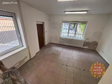Pronájem kanceláře 115 m² Přístavní, Praha - Holešovice