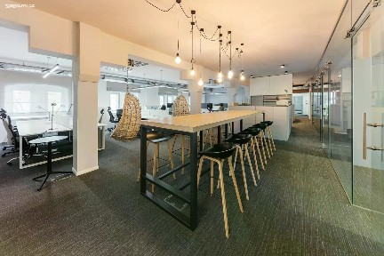 Pronájem kanceláře 200 m² Korunní, Praha - Vinohrady