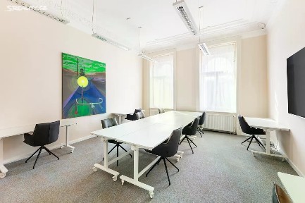 Pronájem kanceláře 300 m² Bolzanova, Praha - Nové Město