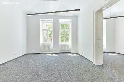 Pronájem kanceláře 250 m² Praha - Praha 1