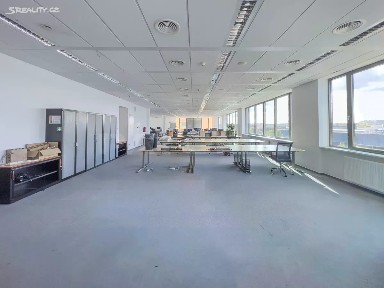 Pronájem kanceláře 516 m² Radlická, Praha - Jinonice