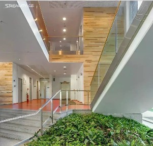 Pronájem kanceláře 650 m² Na Hřebenech II, Praha - Nusle