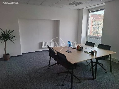 Pronájem kanceláře 191 m² Kolbenova, Praha - Vysočany