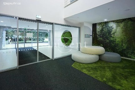 Pronájem kanceláře 740 m² Na Strži, Praha - Praha 4
