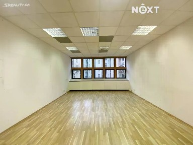 Pronájem kanceláře 34 m² Na Moráni, Praha - Nové Město
