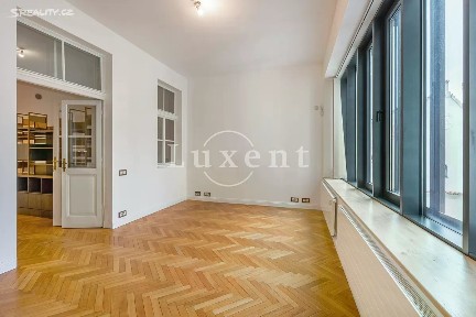 Pronájem kanceláře 138 m² Pařížská, Praha - Josefov