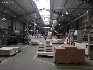 Pronájem skladového prostoru 1150 m² U Továren, Praha - Hostivař
