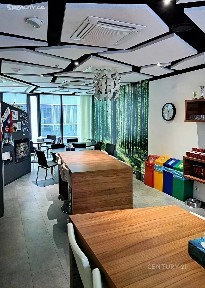 Pronájem kanceláře 495 m² Českomoravská, Praha - Libeň