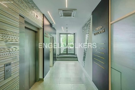 Pronájem kanceláře 311 m²