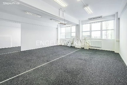 Pronájem kanceláře 78 m² Nademlejnská, Praha - Hloubětín