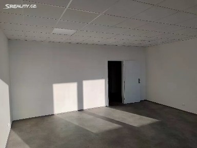 Pronájem kanceláře 36 m² Dobronická, Praha
