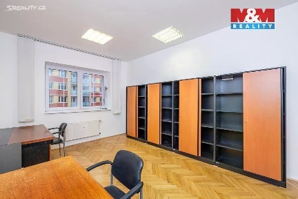 Pronájem kanceláře 18 m² Kolovratská, Praha - Strašnice