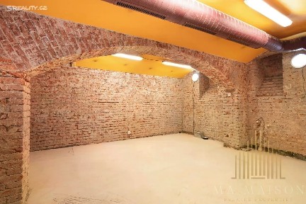 Pronájem obchodního prostoru 105 m² Pařížská, Praha - Praha 1