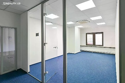 Pronájem kanceláře 190 m² Praha - Praha 6