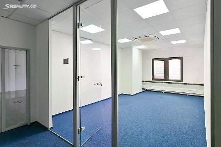 Pronájem kanceláře 120 m² Praha - Praha 6