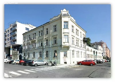 Pronájem kanceláře 325 m² Chrudimská, Praha - Vinohrady