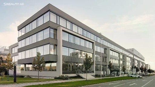 Pronájem kanceláře 684 m² náměstí Junkových, Praha - Stodůlky