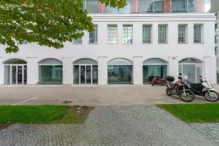 Pronájem kanceláře 546 m² Křižíkova, Praha - Karlín