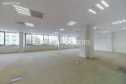 Pronájem kanceláře 450 m² Budějovická, Praha - Michle