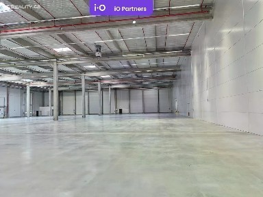 Pronájem skladového prostoru 2500 m² Kryšpínova, Praha - Štěrboholy