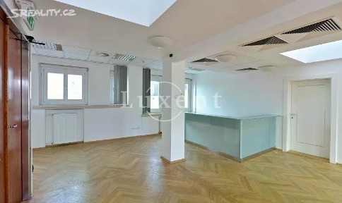 Pronájem kanceláře 194 m² Na Příkopě, Praha - Staré Město