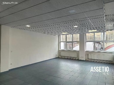 Pronájem kanceláře 171 m²