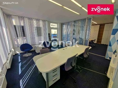 Pronájem kanceláře 100 m²